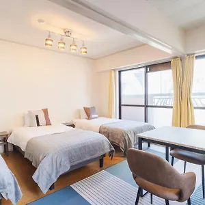 アパート Nishi Nakasu 301, 福岡市